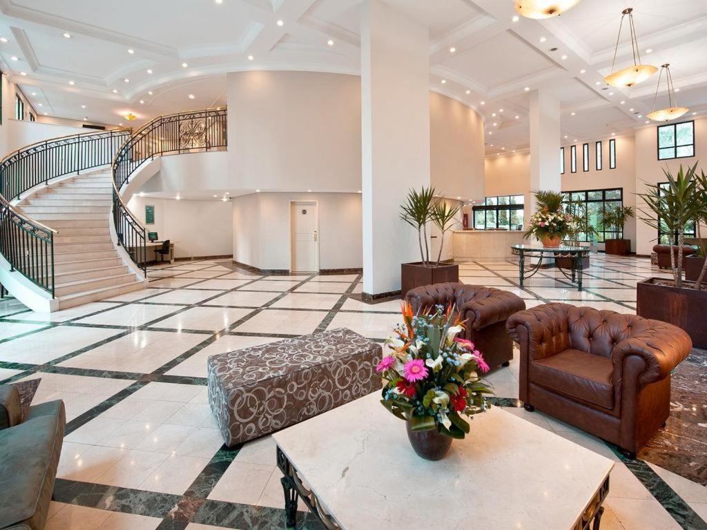 Pinheiros Luxuoso Flat Hotel Сао Паоло Екстериор снимка
